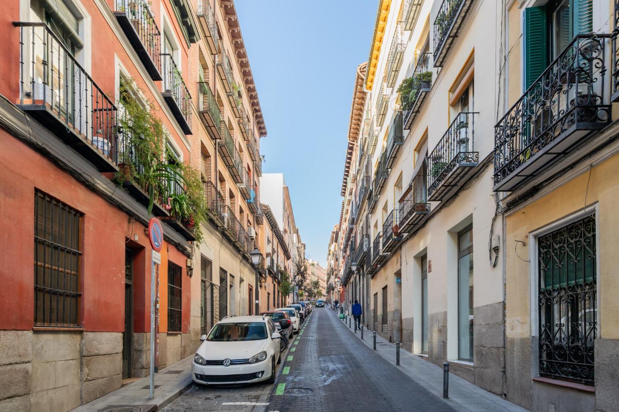 Apartamento En La Plaza De Lavapies Alquiler Temporal Madrid Buitenkant foto